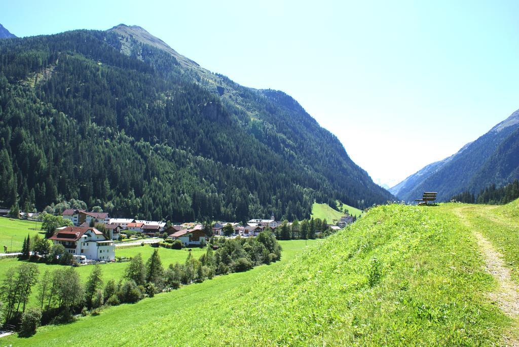 Hotel Laerchenhof Kaunertal Luaran gambar